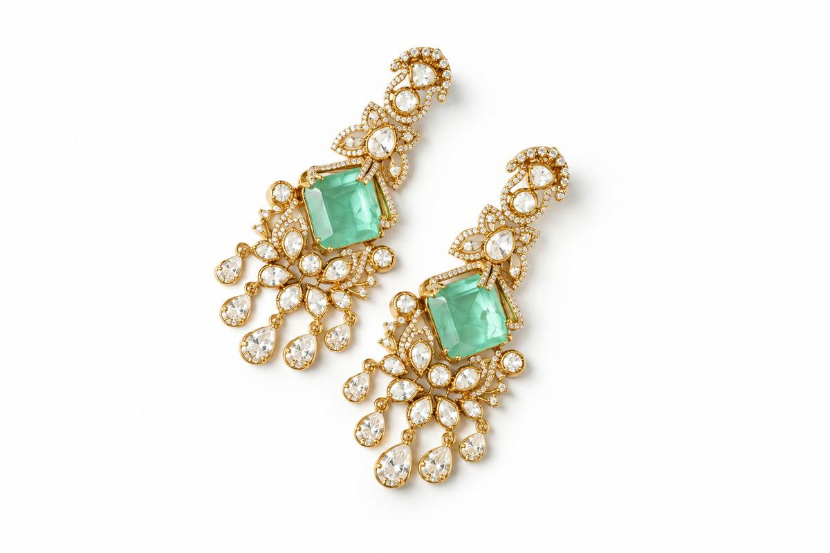 Mint Émeraude Chandelier Earrings